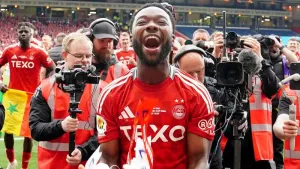 Shayden Morris leaves Aberdeen for Luton on Transfer Deadline Day