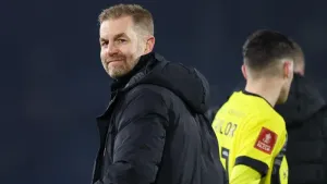 Simon Weaver keen to shed ‘plucky’ tag with Harrogate