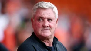 Steve Bruce hails Blackpool’s squad strength after last-gasp win