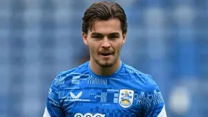 Stunning Leo Castledine strike earns Huddersfield victory over Exeter