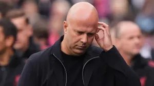 Sunday briefing: Arne Slot ponders defeat as Arsenal look to take advantage