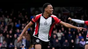 Tamworth edge past Eastleigh to make it back-to-back victories