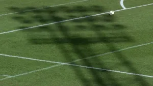 Tamworth return to winning ways with victory over Sutton