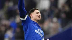 Yousef Salech grabs stoppage-time equaliser for Cardiff at Stockport