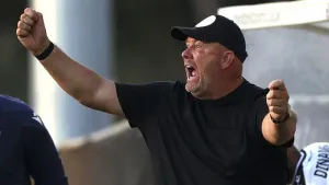 Andy Woodman praises Bromley’s defensive improvements after win at Crewe