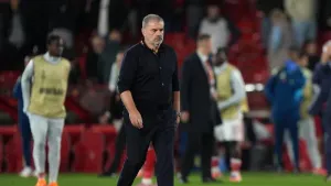 Ange Postecoglou retains support of Forest board despite difficult start