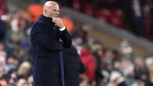 Arne Slot’s sole focus is on Liverpool form amid reports of a new contract