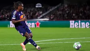 Arsenal’s Women’s Champions League defence starts with defeat to Lyon