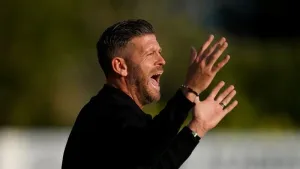 Boreham Wood denied top spot by York fightback