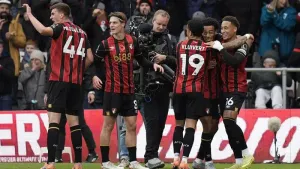 Bournemouth up to second as Sean Dyche suffers opening league defeat