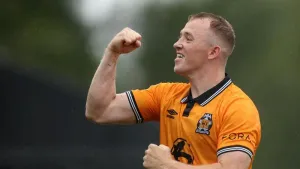 Cambridge ease past Crawley to extend unbeaten League Two run