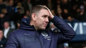 Dave Challinor praises Stockport win but wants security of a bigger scoreline