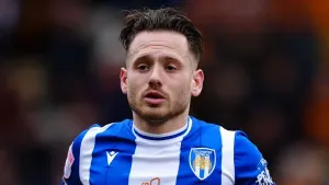 Jack Payne hits hat-trick as Colchester brush aside Chesterfield