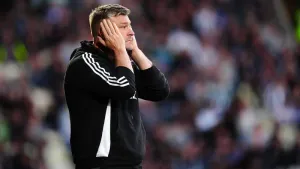 Karl Robinson bemoans ‘silly’ defeat for Salford as Grimsby march on