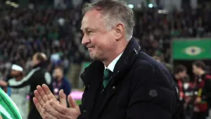 Michael O’Neill enjoys joke about long-ball tactics after narrow Germany defeat