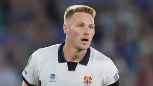 Tranmere hit back from two down to draw as Bromley land two red cards