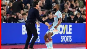 West Ham slump to defeat at home to Brentford as fans stage boycott