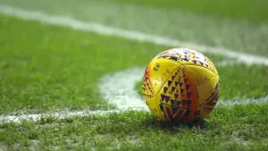 Braintree leave it late to snatch a point at Scunthorpe