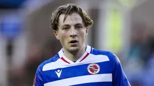 Charlie Savage stunner helps Reading share spoils with Rotherham