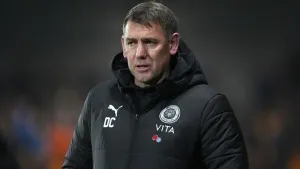 Dave Challinor hands Stockport players warning despite late fightback