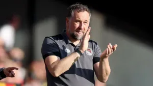 David Artell upbeat despite 10-man Grimsby’s defeat to Chesterfield