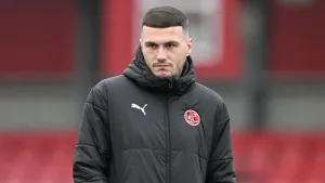 Fleetwood extend unbeaten home run with win against Shrewsbury