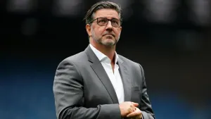 Former Benfica boss Rui Vitoria in running for Wolves job