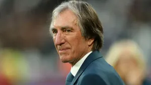 Former West Ham captain and manager Billy Bonds dies at the age of 79