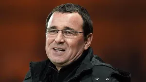 Gary Bowyer hails ‘phenomenal human being’ Jake Beesley after Burton winner