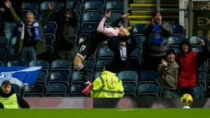 Julien Stephan hails Paul Smyth as ‘example’ after winner at Blackburn