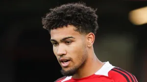 Lincoln see off Doncaster to go joint top of League One