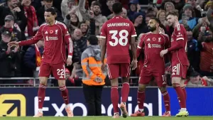 Mohamed Salah scores 250th Liverpool goal to end losing run against Aston Villa