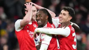 Monday’s briefing: Eze does it for Arsenal and Rogers shows England class
