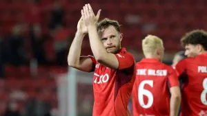 Nicky Devlin’s late goal earns Aberdeen victory at Livingston