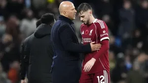 Roy Keane: Liverpool are in crisis and their defence is all over the place