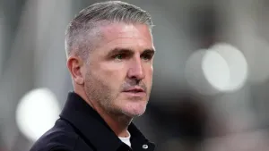 Wigan boss Ryan Lowe hails Harrison Bettoni after stunning league debut