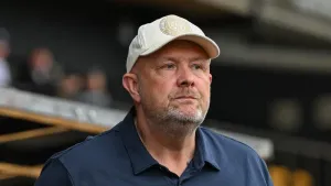 Andy Woodman hails Bromley’s discipline after comeback victory over Crawley