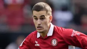 Bristol City move into top six with win at West Brom