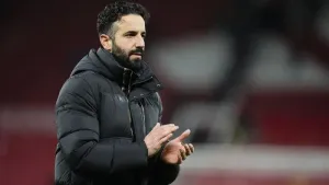 Friday’s briefing: Man Utd slip up to West Ham and Collina wants VAR on corners