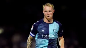 Wycombe end winless run with come-from-behind victory over Bolton