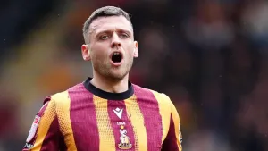 Bradford bounce back from New Year’s Day defeat with 2-1 win over Blackpool