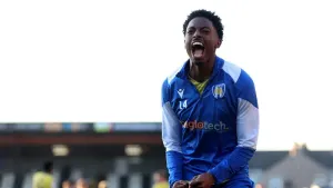 Colchester boost play-off hopes with victory over Fleetwood