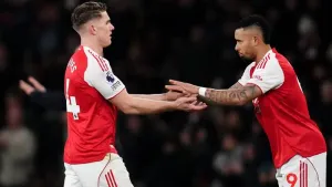 Viktor Gyokeres, left, has been backed by Gabriel Jesus to find form (John Walton/PA)