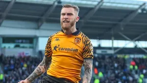 Hull dig in to maintain impressive form with battling victory over Swansea