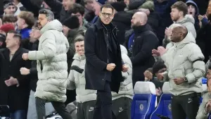Liam Rosenior celebrates after Alejandro Garnacho scores Chelsea’s second goal (Nick Potts/PA)