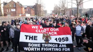 Man Utd fan group turns up heat on Sir Jim Ratcliffe with 6,000 due at protest