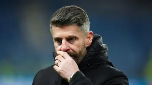 Stephen Robinson has doubts over the red card shown to Jake Young (Andrew Milligan/PA)