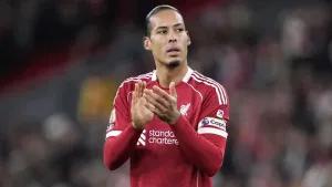 Virgil van Dijk wants Liverpool to show opponents the form which made them Premier League champions last season (Peter Byrne